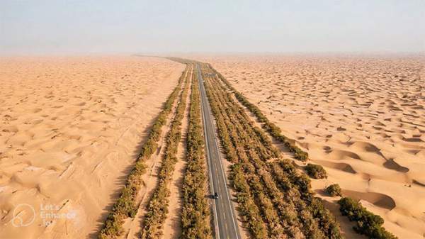 Cách Trung Quốc phủ xanh sa mạc "biển tử thần" rộng 330.000km2 8