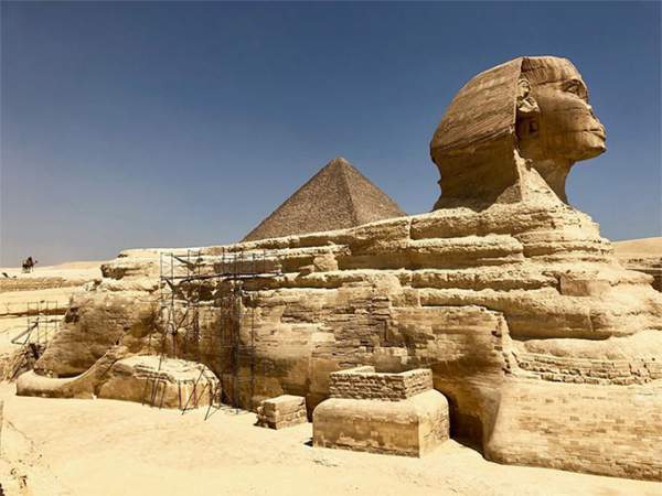 Những bí ẩn về tượng Nhân sư vĩ đại cạnh Kim tự tháp Giza của Ai Cập 2