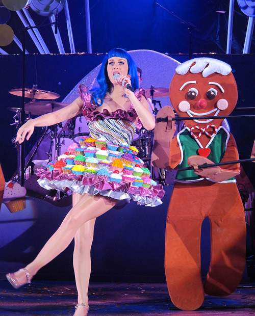Những trang phục sân khấu "hàng độc" của Katy Perry 6