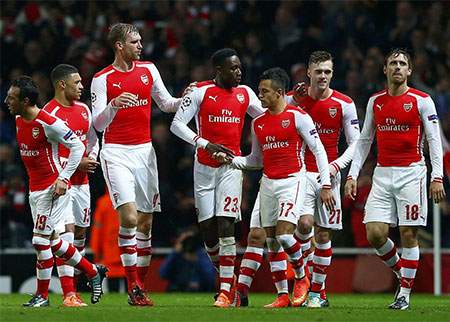 Nhìn lại trận cầu thảm họa của Arsenal tại Emirates 10