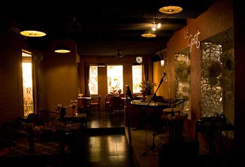 4 quán cà phê tái hiện không gian cổ ở Hà Nội 2