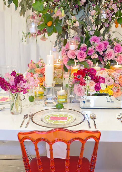 Trang trí tiệc cưới đầy sắc màu hoa trái 4