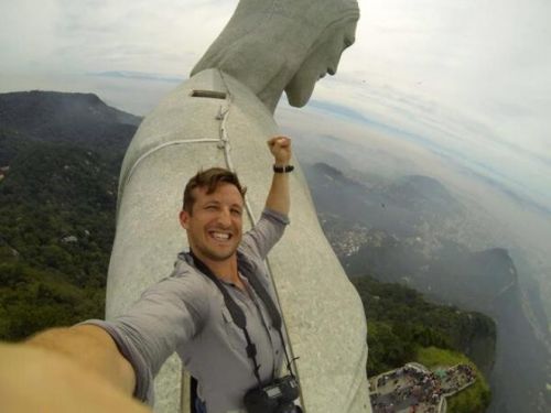 Những ảnh chụp selfie mạo hiểm nổi tiếng nhất hành tinh 10