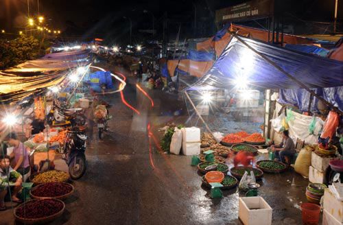Ngắm khu chợ trời thú vị nhất thế giới ở Hà Nội
