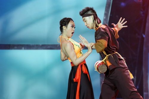 Nguyễn Hải Phong bị chê nhạt khi ngồi ghế nóng cuộc thi nhảy 5