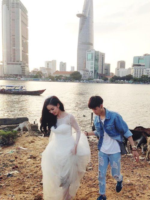 Loạt váy cưới giấu bụng bầu của sao Việt
