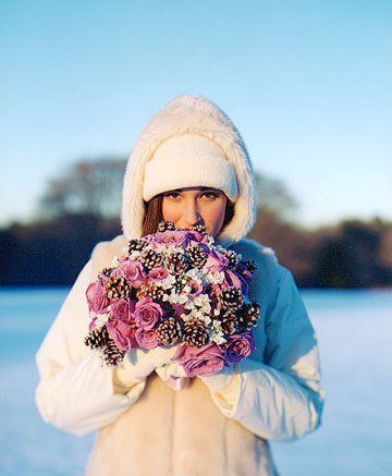 15 mẫu hoa cưới cầm tay mùa đông tuyệt đẹp 9