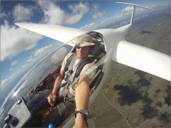 Ảnh selfie trên máy bay, Mặt Trăng nguy hiểm bậc nhất 2014 2