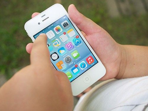 iPhone đời cũ vẫn được người Việt tin dùng 4