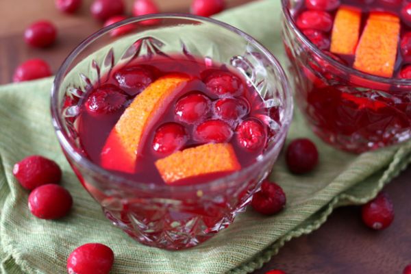 Mocktail Sparkling Cranberry Punch – sự bùng nổ ngọt ngào của trái cây 3