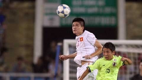 Trung vệ U19 Việt Nam thay thế Danny van Bakel