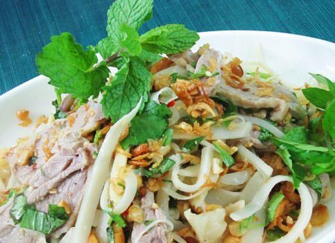 Những món ăn vặt cực rẻ dưới 10.000 đồng ở Đà Nẵng 2