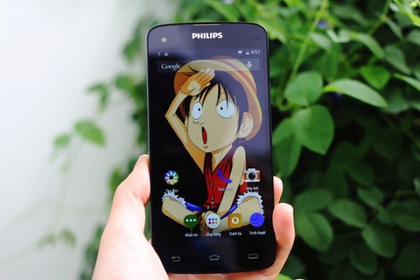 Hai mẫu smartphone pin khỏe của Philips lần đầu giảm giá