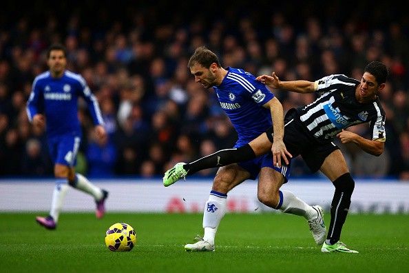 Chelsea 1-0 Newcastle (H1): Oscar mở tỷ số