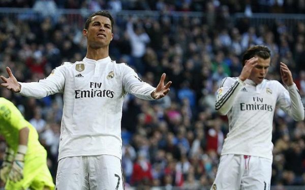 Sợ Ronaldo phật ý, HLV Ancelotti cảnh cáo Bale