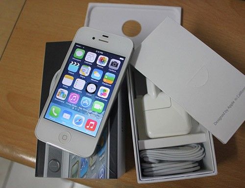 iPhone 4, 4S xách tay máy cũ hút người dùng
