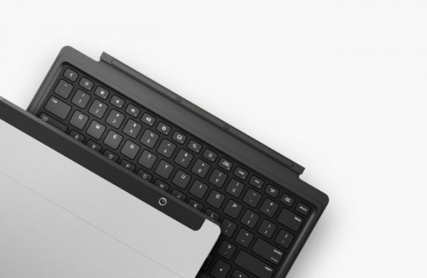 Cựu kỹ sư Google chế tạo máy tính bảng nhái Surface 4