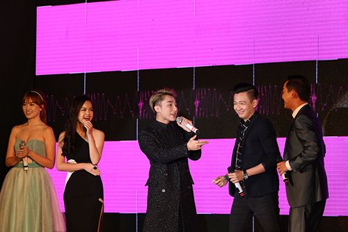 Đoàn phim "Chàng trai năm ấy" được vinh danh tại "Men of the Year" 3