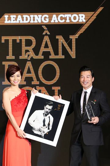 Đoàn phim "Chàng trai năm ấy" được vinh danh tại "Men of the Year" 5