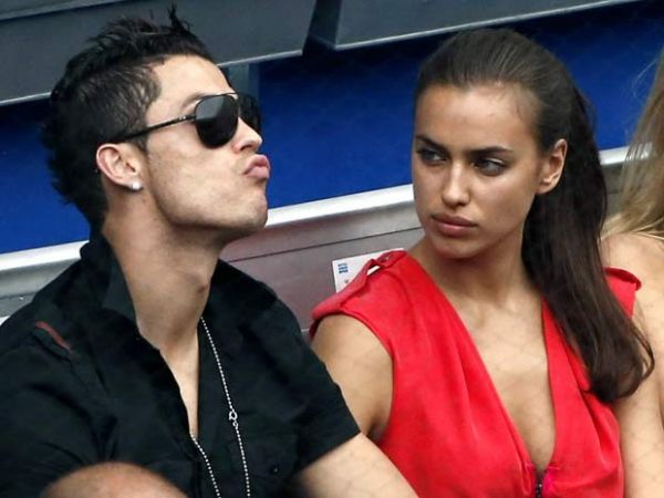 Lộ bằng chứng Ronaldo chia tay bạn gái