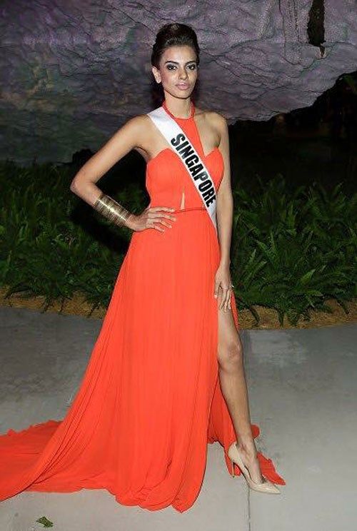 Hoa hậu Singapore chọn đồ của nhà thiết kế Việt "chinh chiến" tại Hoa hậu Hoàn vũ 2015