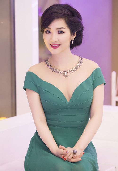 Giáng My: Hoa hậu gợi cảm nhất nhì Việt Nam 3