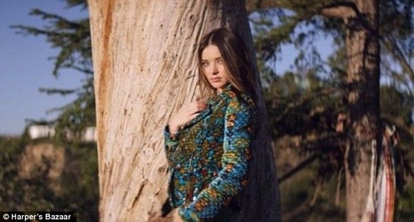 Miranda Kerr đẹp như thiên thần trên biển 18