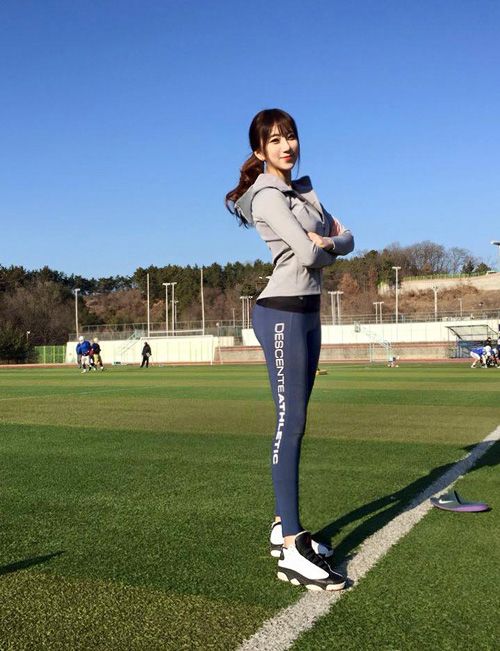 Ngắm đường cong “thần thánh” của mỹ nữ thể thao Hàn 3