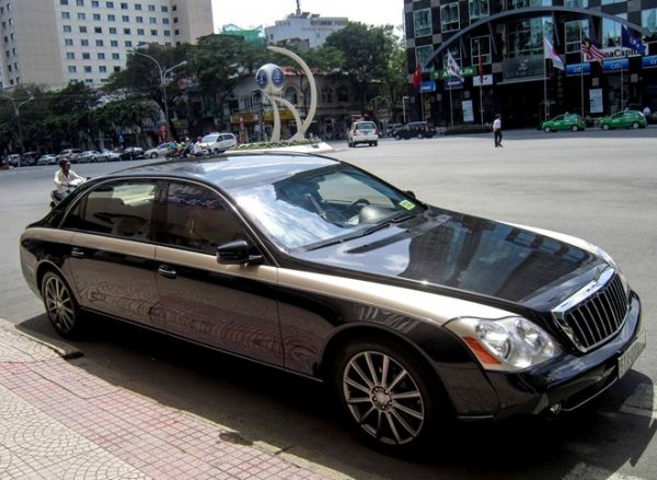 Loạt xe siêu sang xuất hiện ở Sài Gòn trong năm 2014