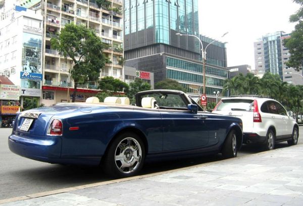 Loạt xe siêu sang xuất hiện ở Sài Gòn trong năm 2014 4