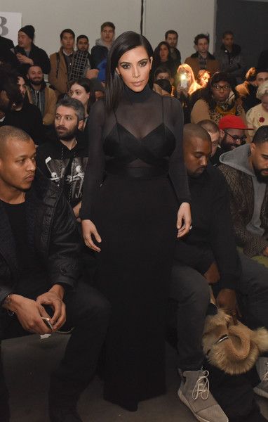 Kim Kardashian ăn vận gợi cảm tại tuần lễ thời trang New York 14