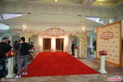 Ngắm tiệc cưới cổ tích của cặp đôi "đũa lệch" TVB 15
