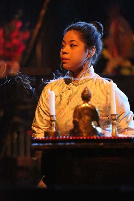 Vở kịch “Miss Saigon” giành “cơn mưa giải” tại London 3