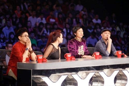 Vietnam"s Got Talent: Hát... vào chung kết 4