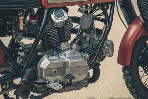 Ducati đời cổ độ theo phong cách Scrambler 6