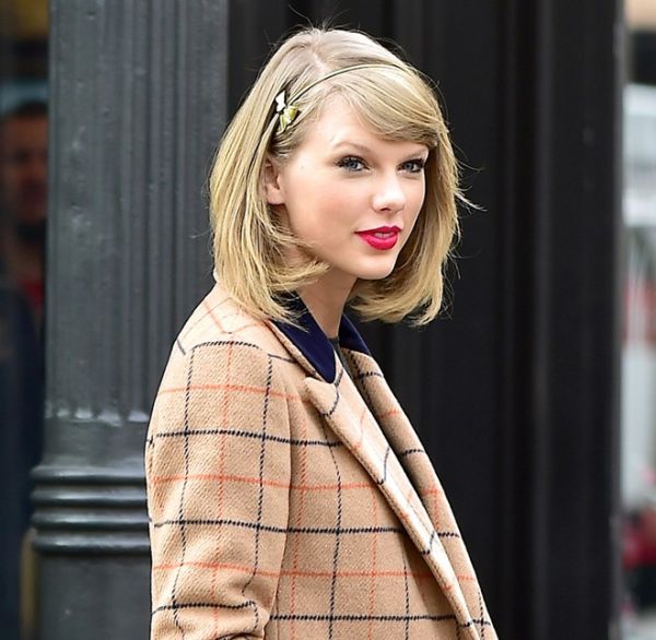 Taylor Swift chi mạnh tiền cho bờm nơ làm điệu tóc 7