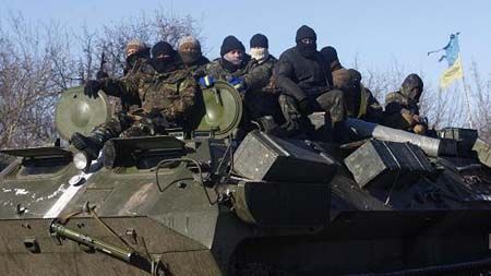 Quân đội rút lui, Tổng thống Ukraine cầu viện LHQ điều quân