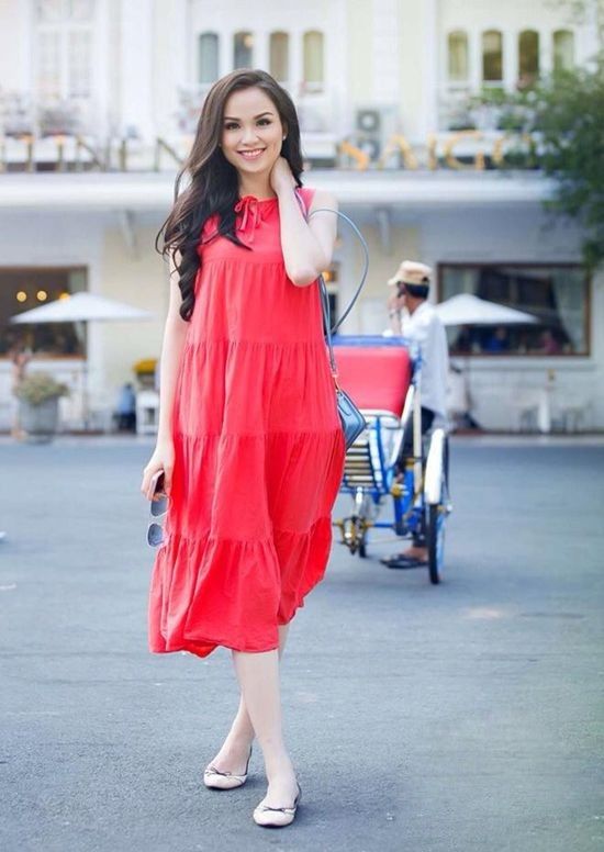Loạt thời trang bầu sành điệu của sao Việt 14