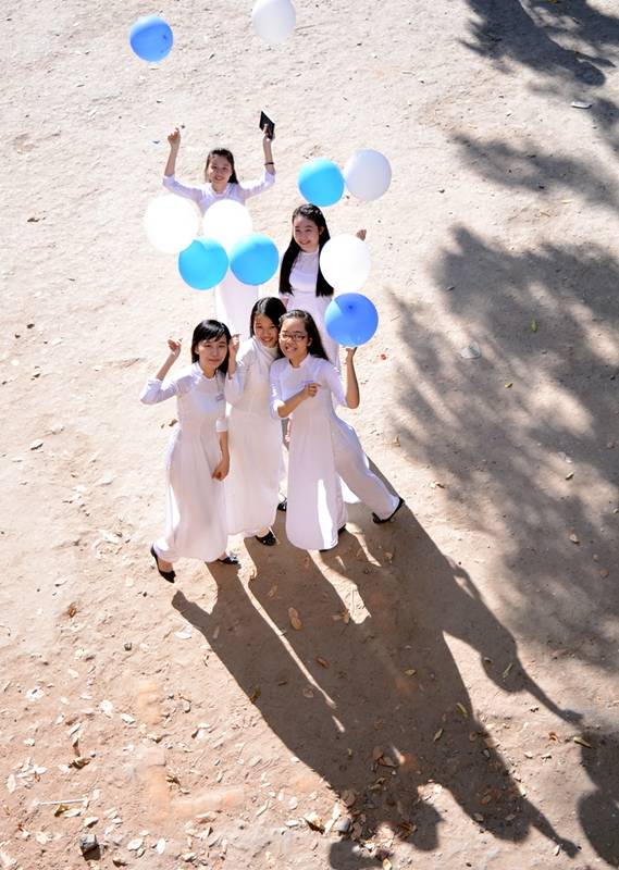 Đà Nẵng: “Teen” THPT Phan Châu Trinh lưu kỷ niệm với trường xưa 3