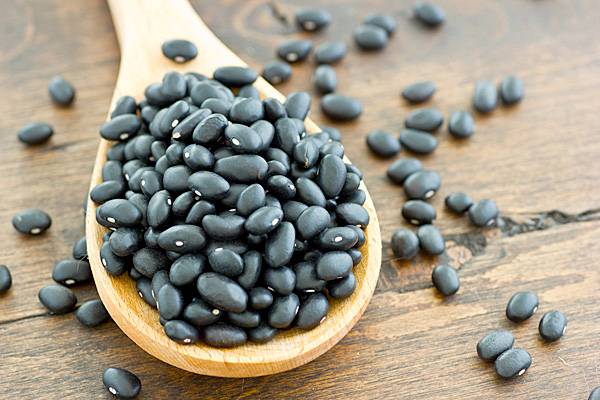 Những lợi ích sức khỏe của đậu đen