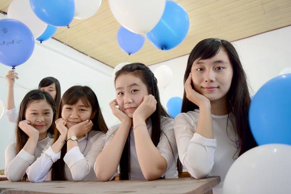 Đà Nẵng: “Teen” THPT Phan Châu Trinh lưu kỷ niệm với trường xưa 5