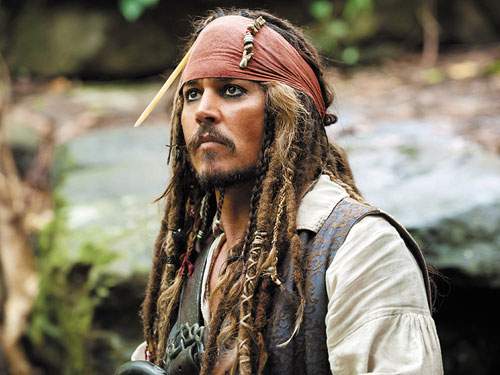 Johnny Depp bị thương khi đóng phim