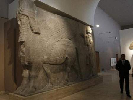 IS tiếp tục hủy diệt thành phố cổ 2.700 tuổi Khorsabad