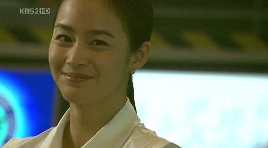 Những nụ cười thiên thần của Kim Tae Hee 6