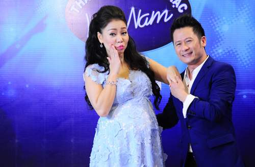 Thu Minh mang bụng bầu 7 tháng chấm thi Vietnam Idol 2015 4