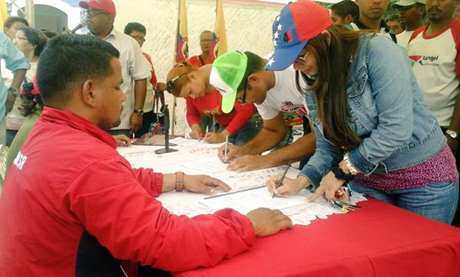 Venezuela mở chiến dịch thu thập 10 triệu chữ ký phản đối Mỹ