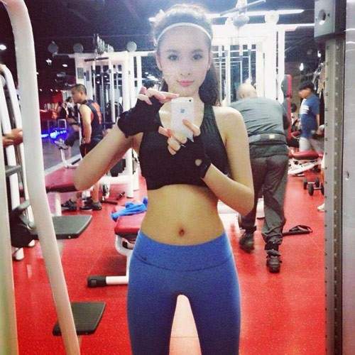 Hot girl Việt khoe dáng trong phòng tập gym 13