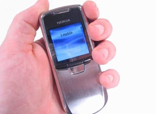 10 năm trước, điện thoại di động trông ra sao ? 4