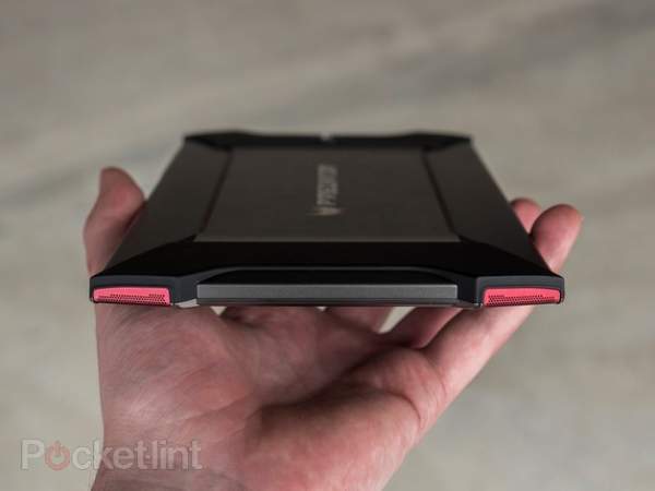 Acer ra tablet Predator cấu hình khủng dành cho game thủ 2