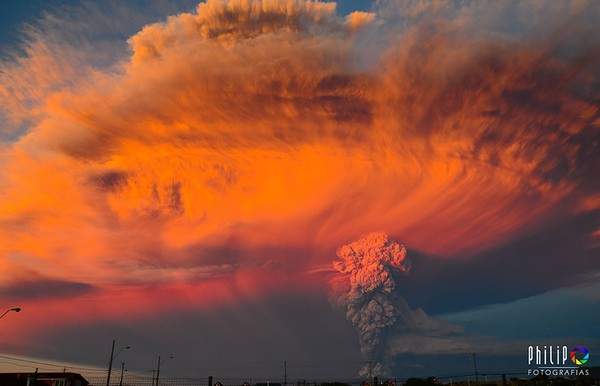 Cận cảnh núi lửa Chile đang phun trào khiến bạn hết hồn 2